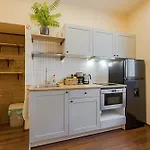 Cozy Studio And Standard Apartments In The Heart Of Oldtown