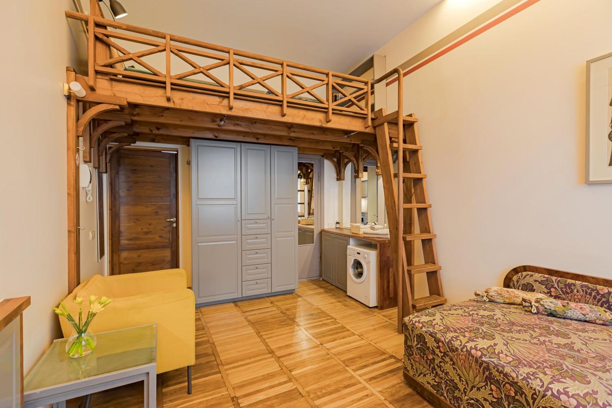 Cozy And Standard In The Heart Of Oldtown